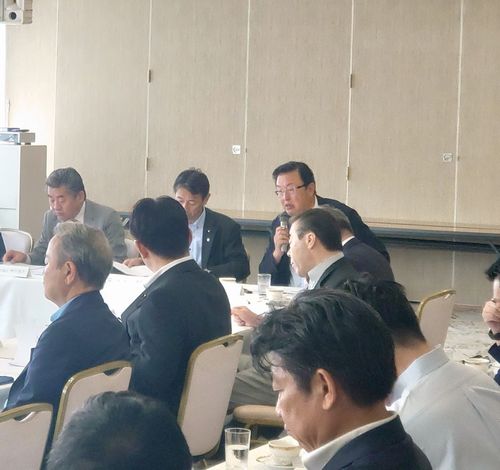 8/25(金)自民党愛知県連主催の政策懇談会で各種団体の皆様と意見交換。